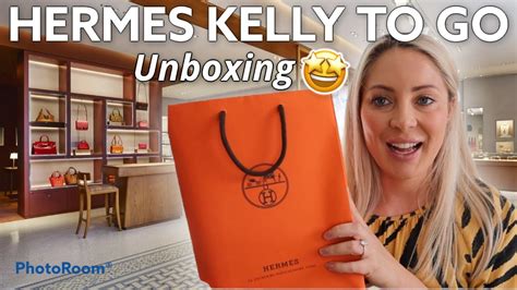 kelly wallet review